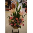東京都稲城市フラワーショップ花家族の花　ルレーブのアレンジ
